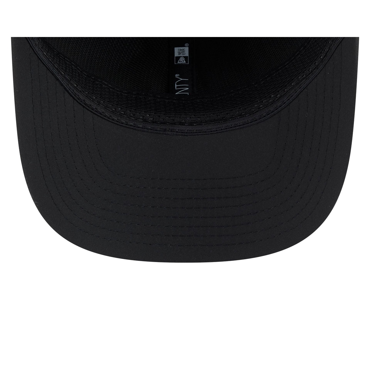 Atlanta Falcons 2026 Sideline 9SEVENTY Stretch-Snap Hat