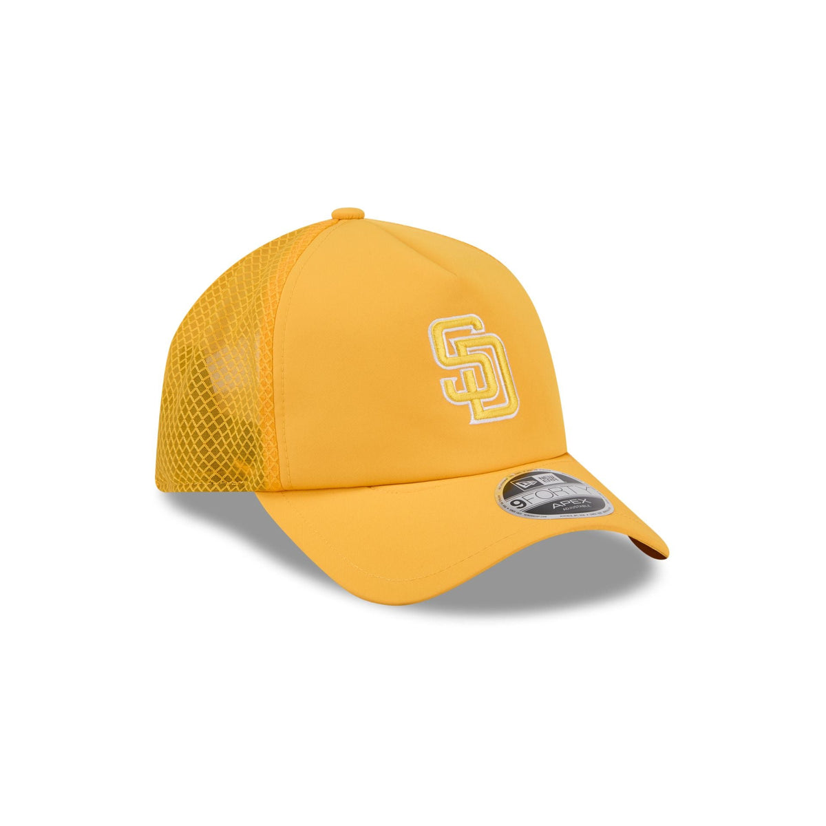 San Diego Padres 2026 Batting Practice Colorway 9FORTY APEX Trucker Hat