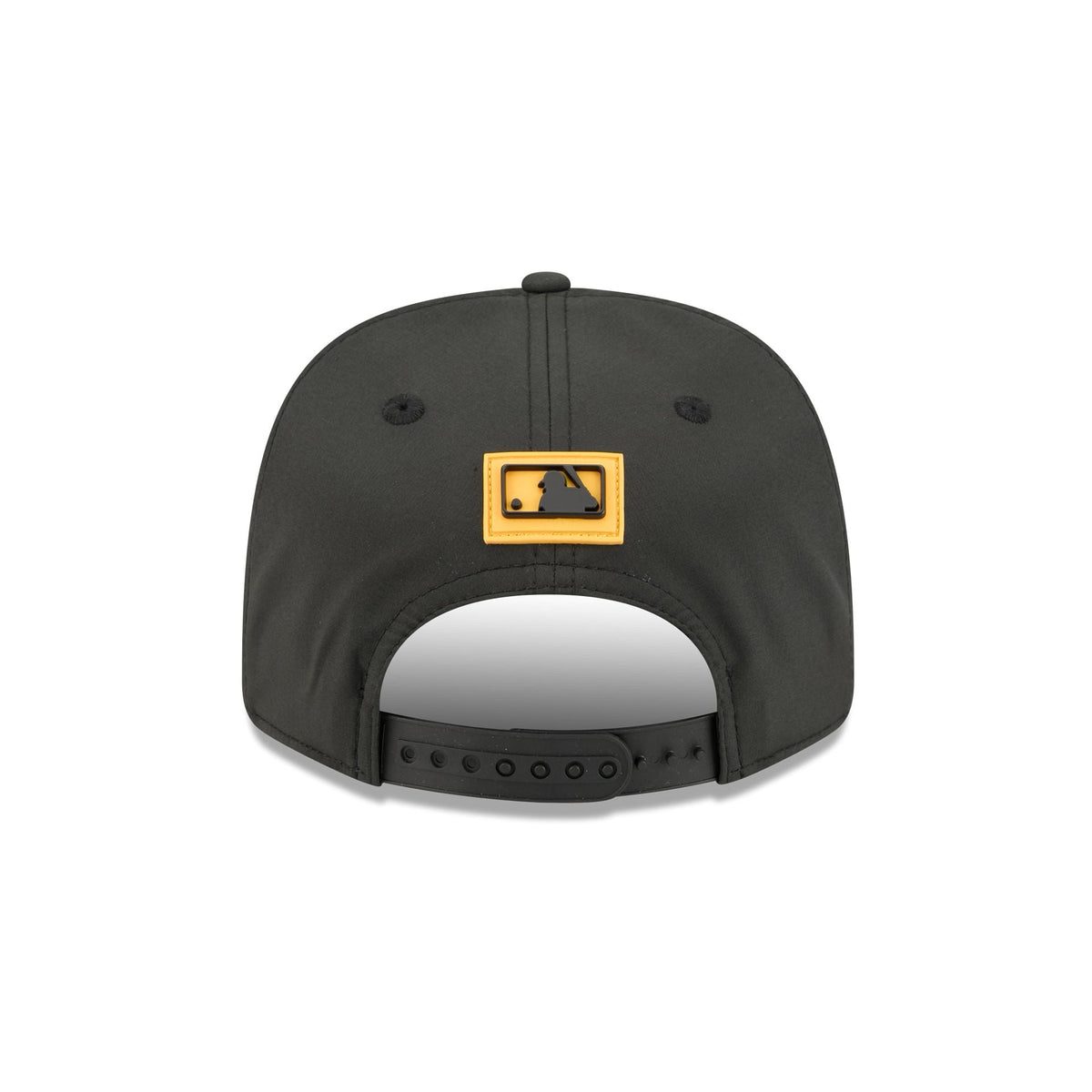 Pittsburgh Pirates 2026 Clubhouse 9SEVENTY Stretch-Snap Hat