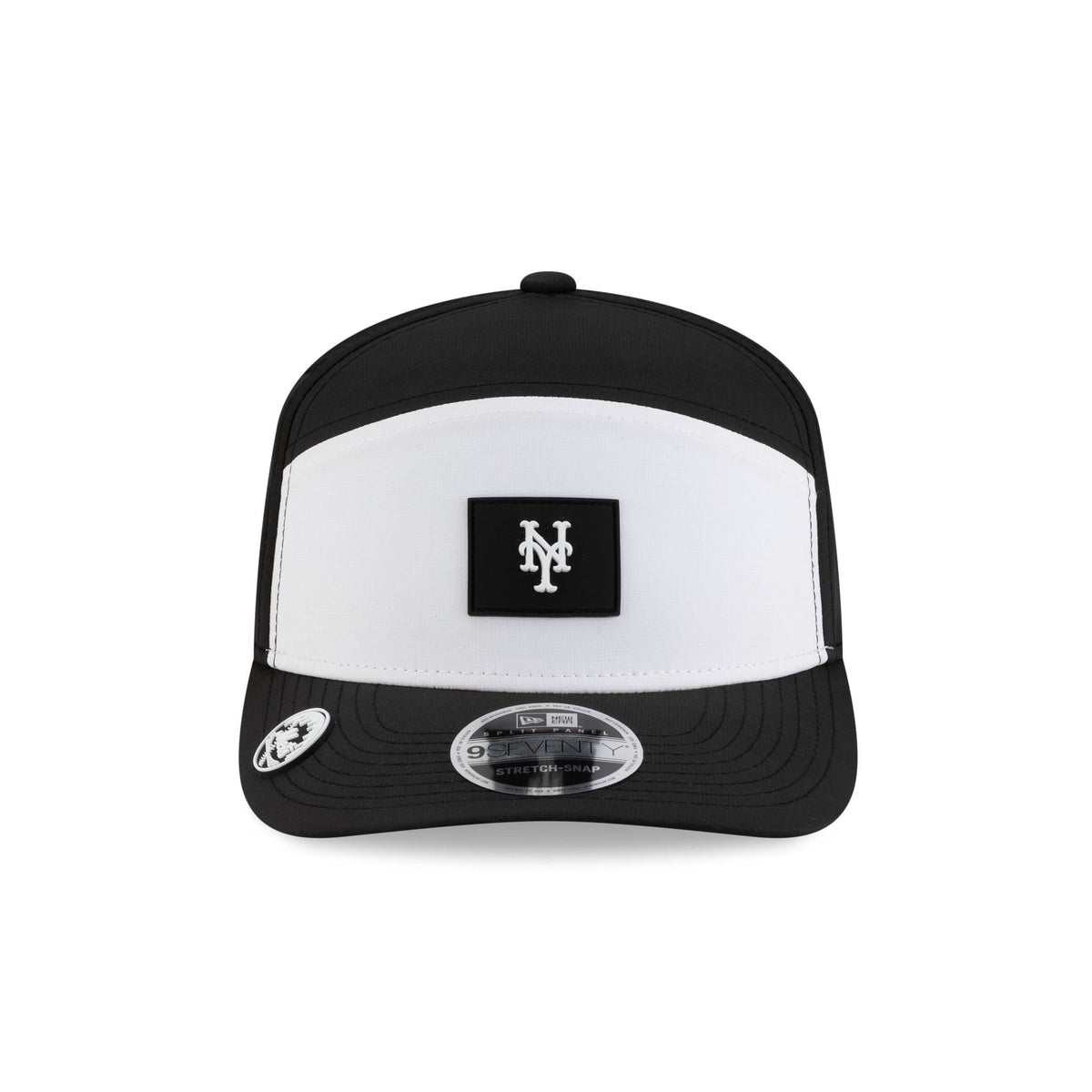 New York Mets 2026 Clubhouse Black & White Split Panel 9SEVENTY Stretch-Snap Hat