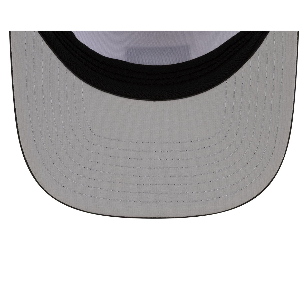 Cleveland Guardians 2026 Clubhouse Black & White Split Panel 9SEVENTY Stretch-Snap Hat