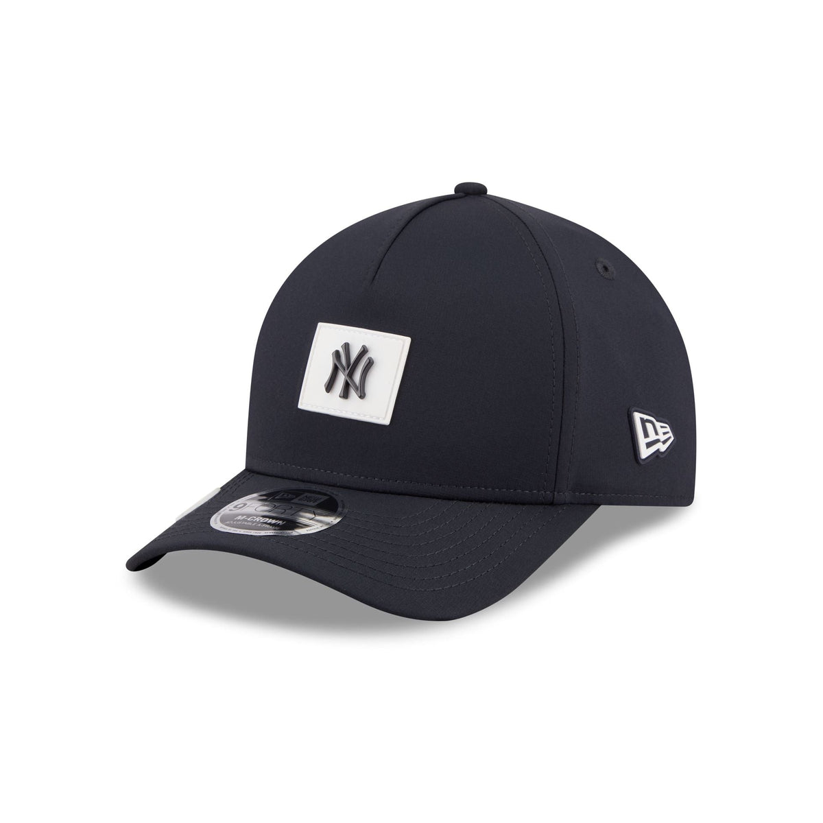 New York Yankees 2026 Clubhouse 9FORTY M-Crown A-Frame Snapback Hat