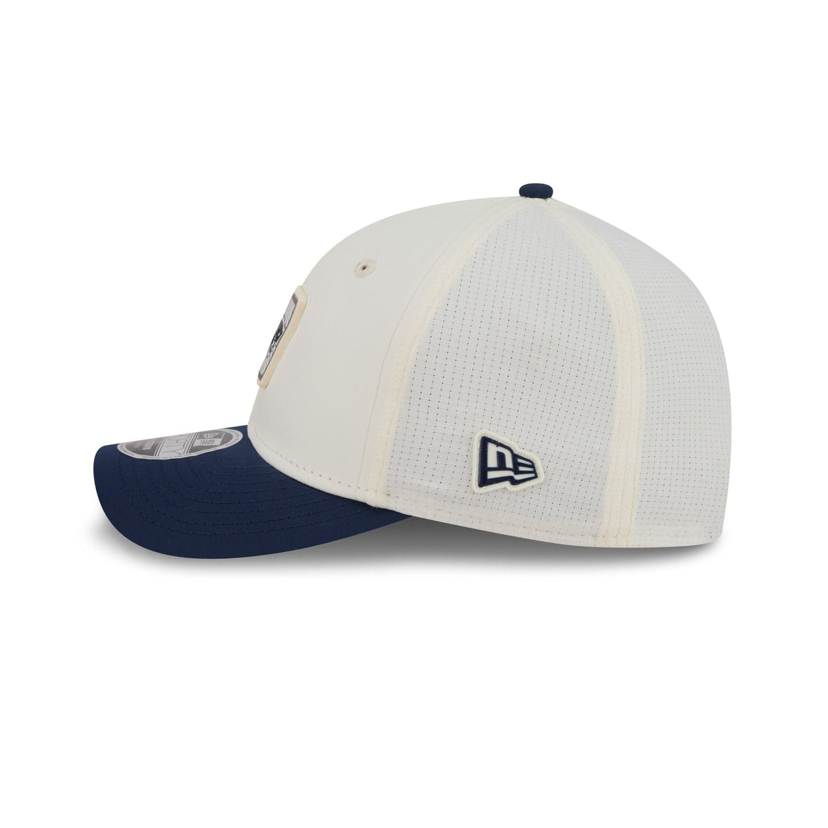 New England Patriots 2026 Training 9FORTY M-Crown Snapback Hat