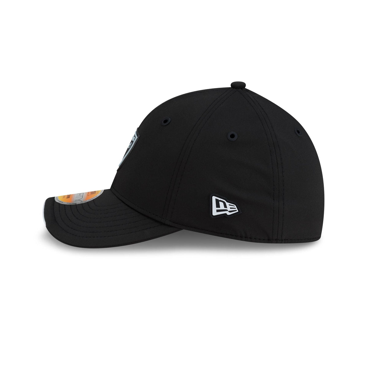Las Vegas Raiders 2026 Sideline 39THIRTY M-Crown Stretch Fit Hat