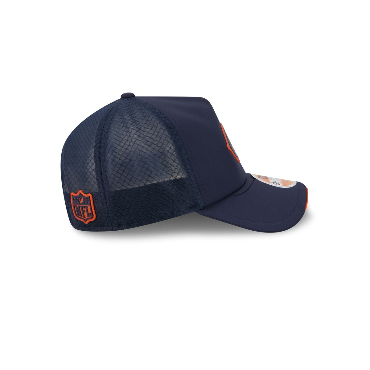 Chicago Bears 2026 Sideline 9FORTY APEX Trucker Hat