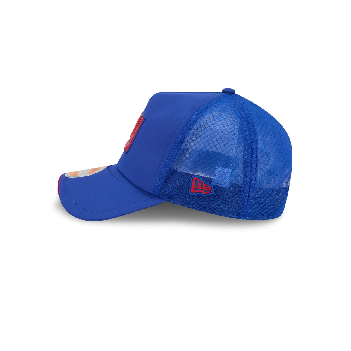 New York Giants 2026 Sideline 9FORTY APEX Trucker Hat