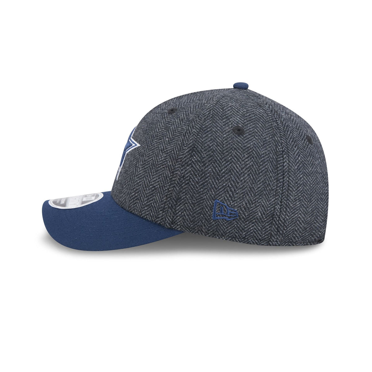 Dallas Cowboys Faux Wool 9FORTY M-Crown Snapback Hat