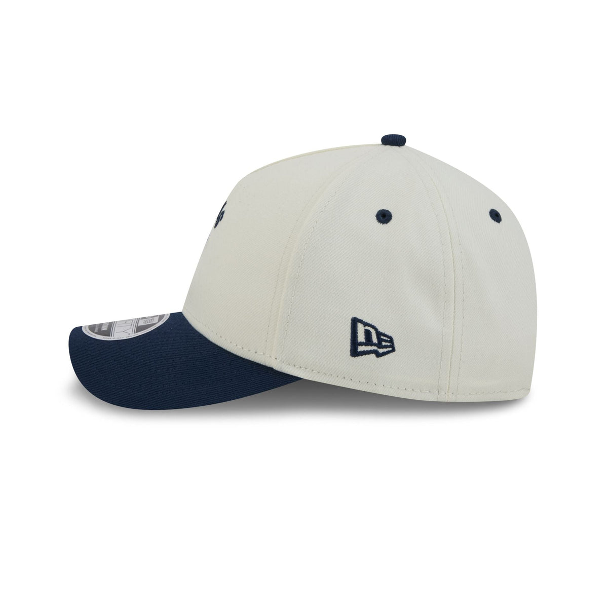 Dallas Cowboys Arched Graphic Chrome White 9FORTY M-Crown A-Frame Snapback Hat