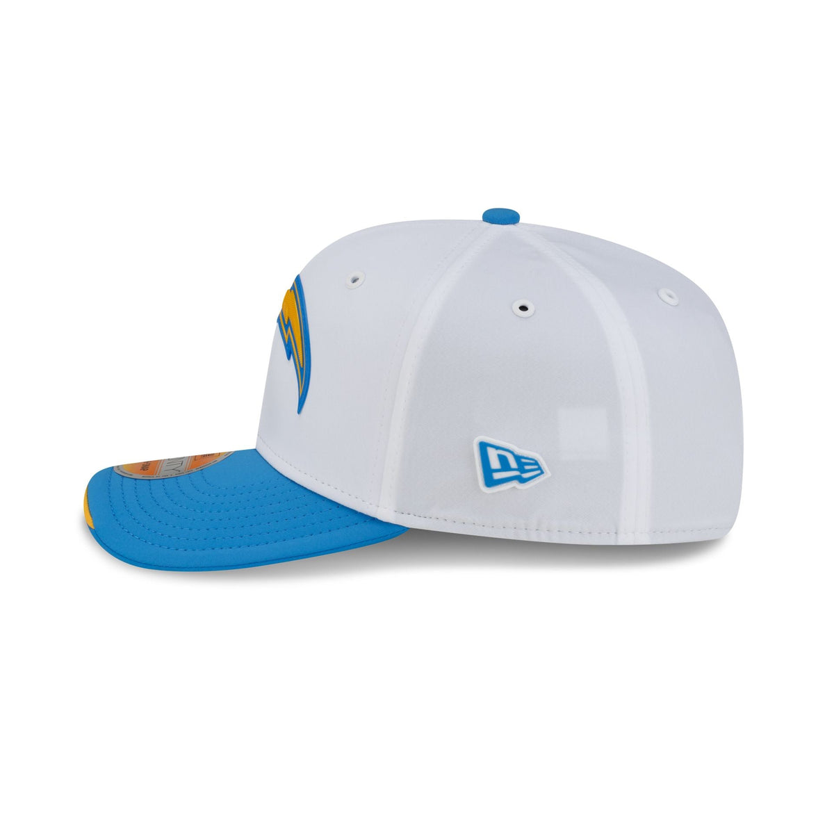 Los Angeles Chargers 2026 Sideline White 9SEVENTY Stretch-Snap Hat
