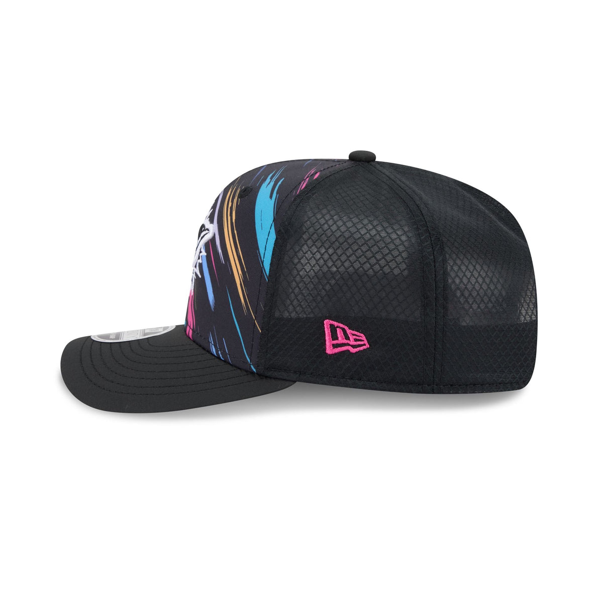 Miami Dolphins 2026 Crucial Catch 9SEVENTY Trucker Hat