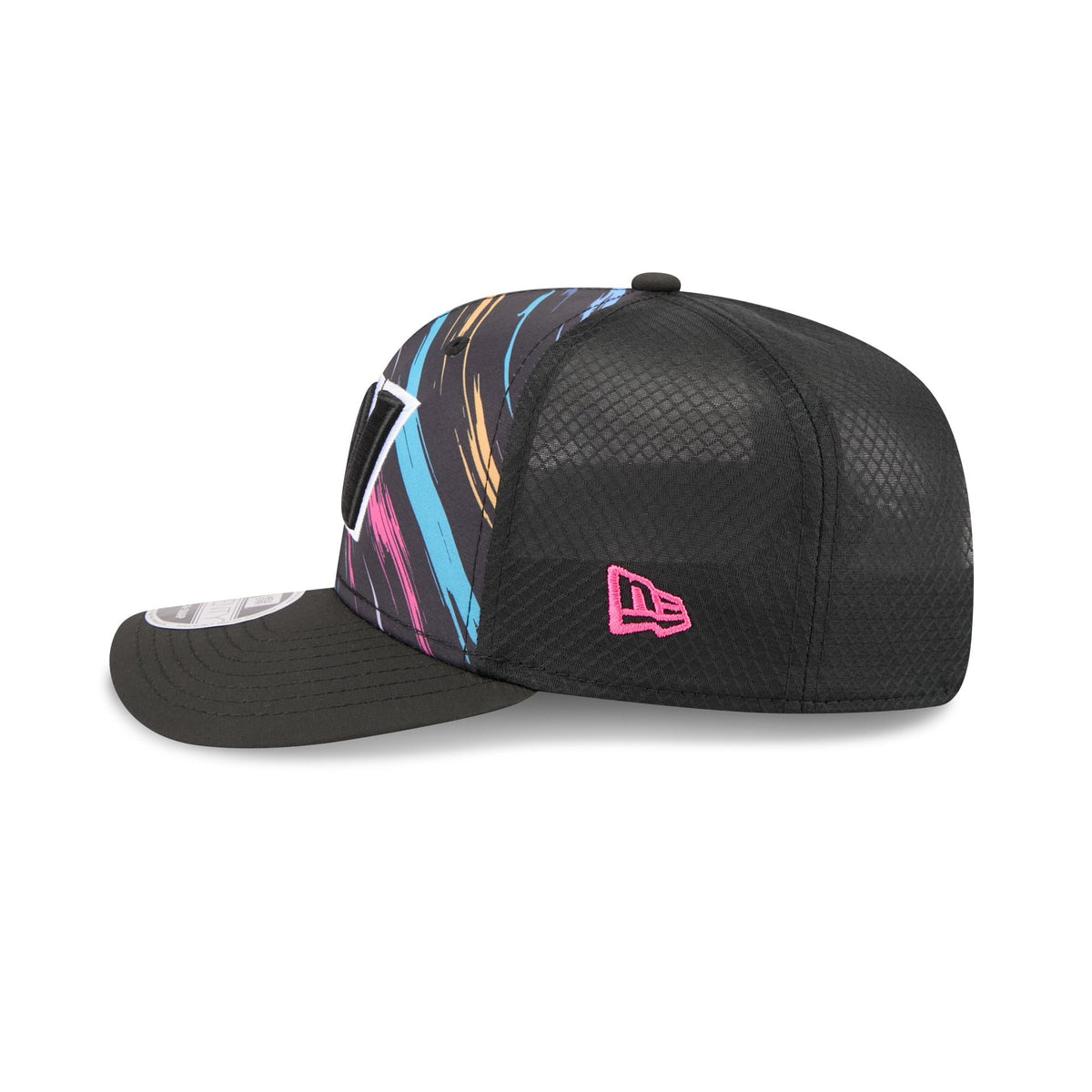 Washington Commanders 2026 Crucial Catch 9SEVENTY Trucker Hat