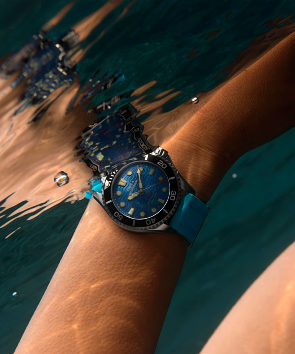 Deepwater Meridian 200 38mm HNBR Rubber Strap Watch