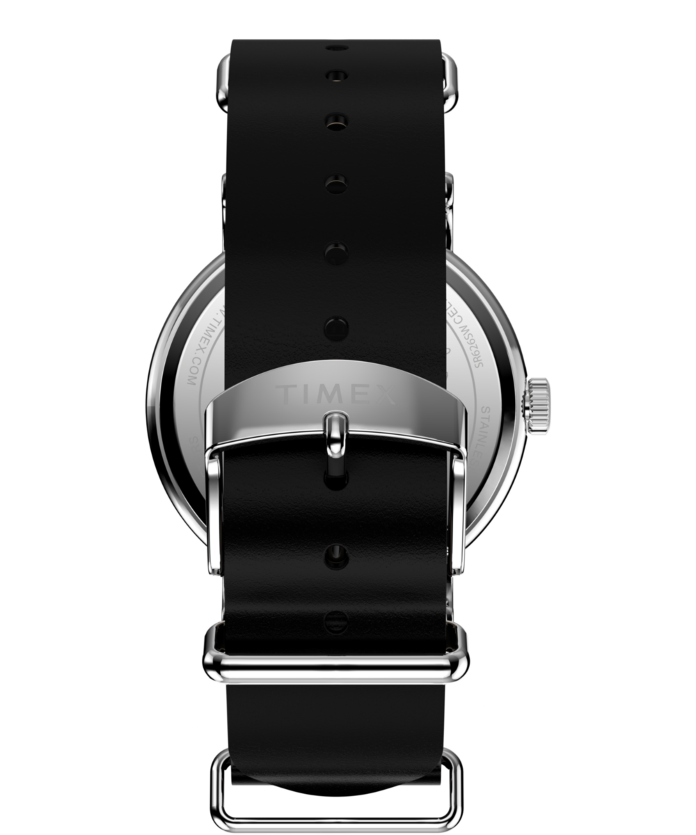 Peanuts® x Timex Weekender Snoopy  40mm Leather Strap Watch