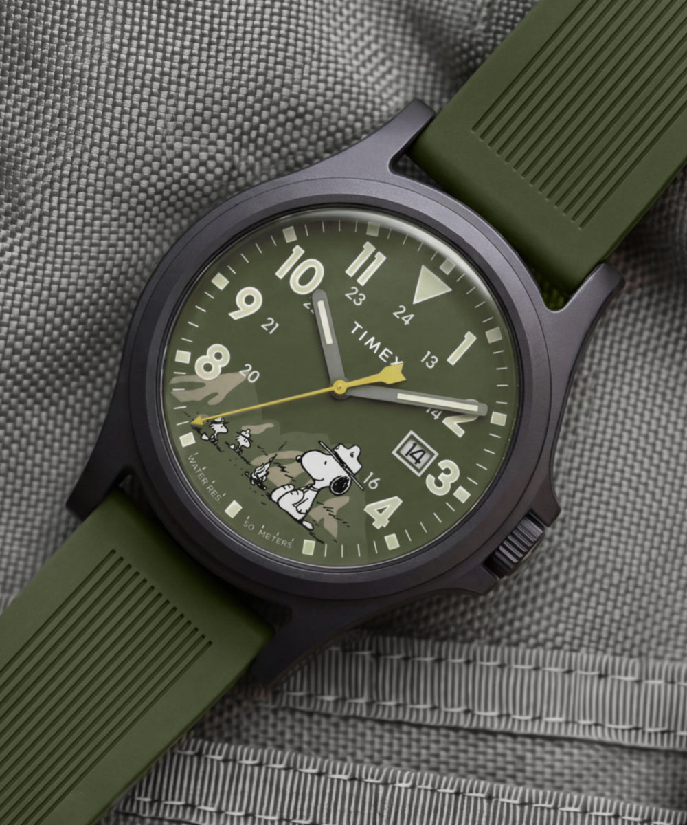 Peanuts® x Timex Expedition® Acadia 40mm Silicone Strap Watch