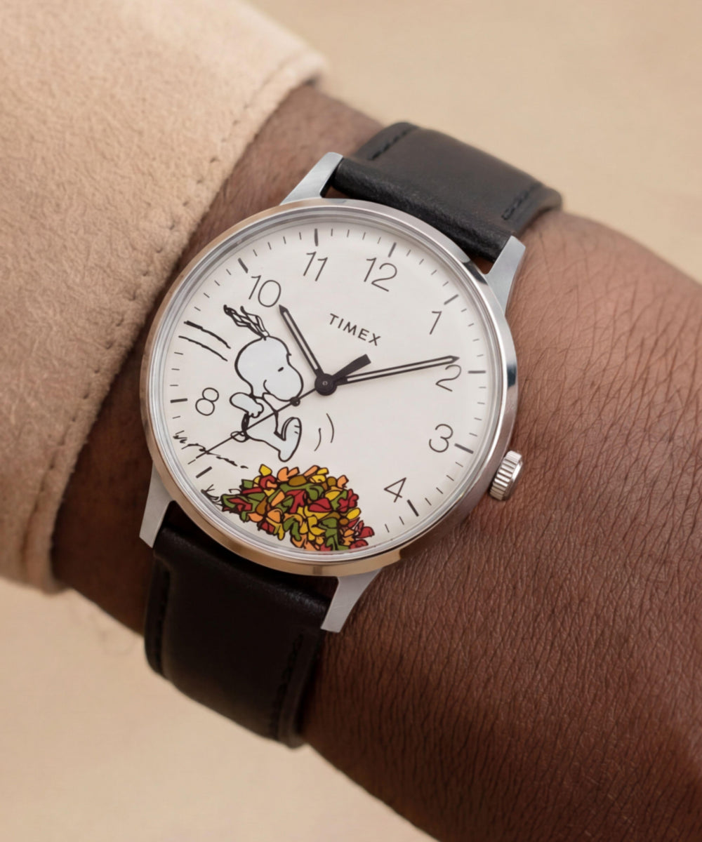 Peanuts® x Timex Waterbury Classic 40mm Leather Strap Watch